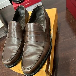 Todd’s mens loafer authentic